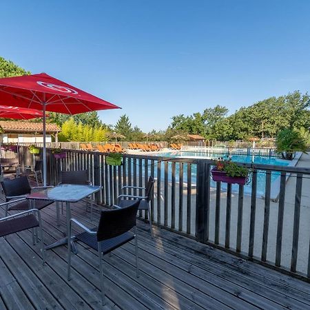 Camping Les Reflets Du Quercy Hotel Crayssac Buitenkant foto