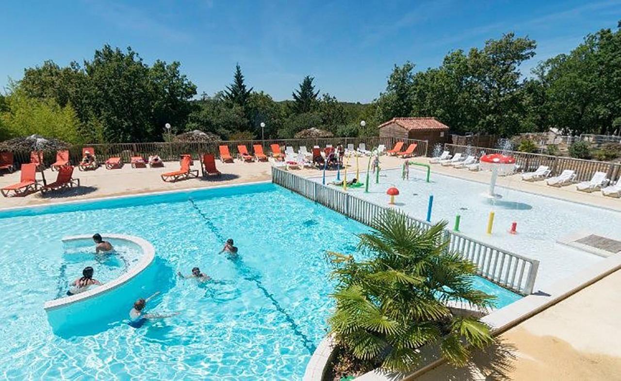 Camping Les Reflets Du Quercy Hotel Crayssac Buitenkant foto
