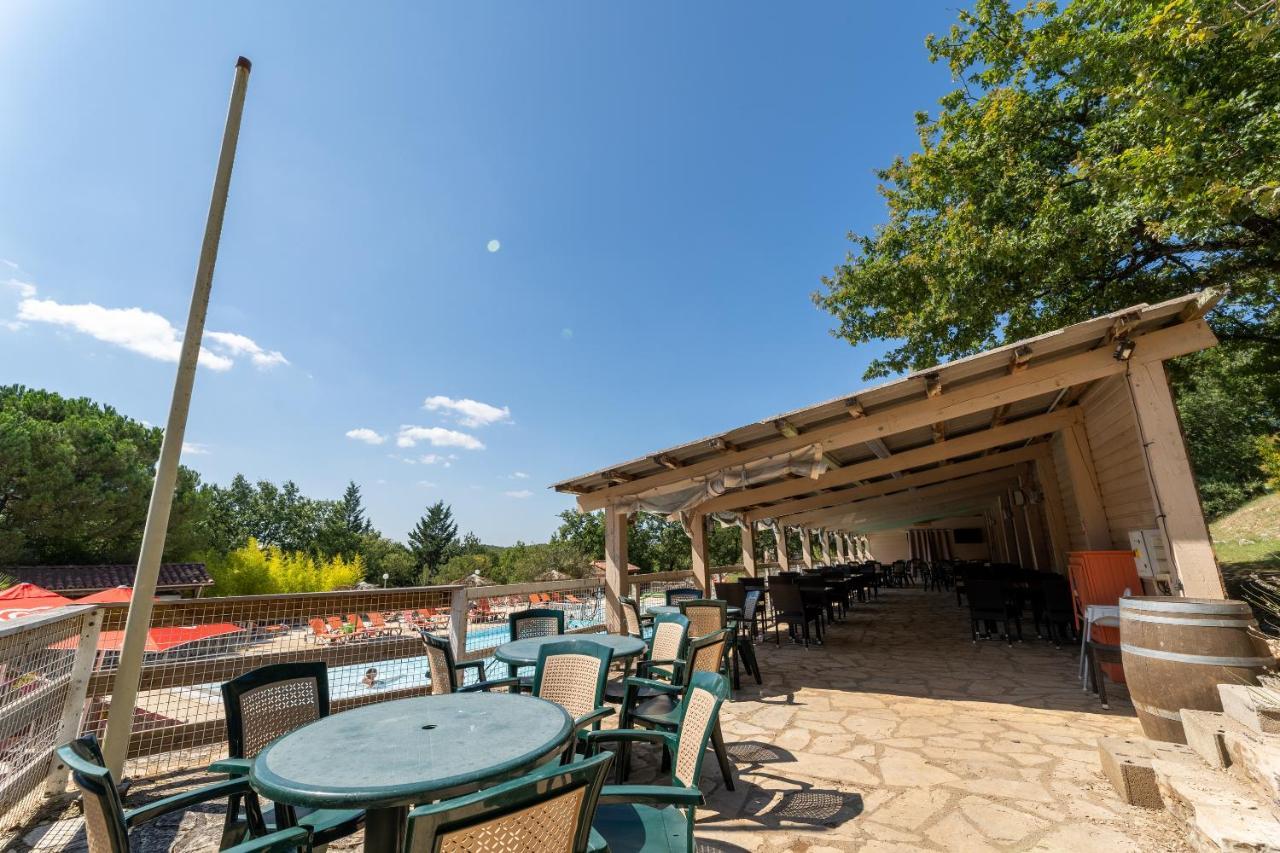Camping Les Reflets Du Quercy Hotel Crayssac Buitenkant foto
