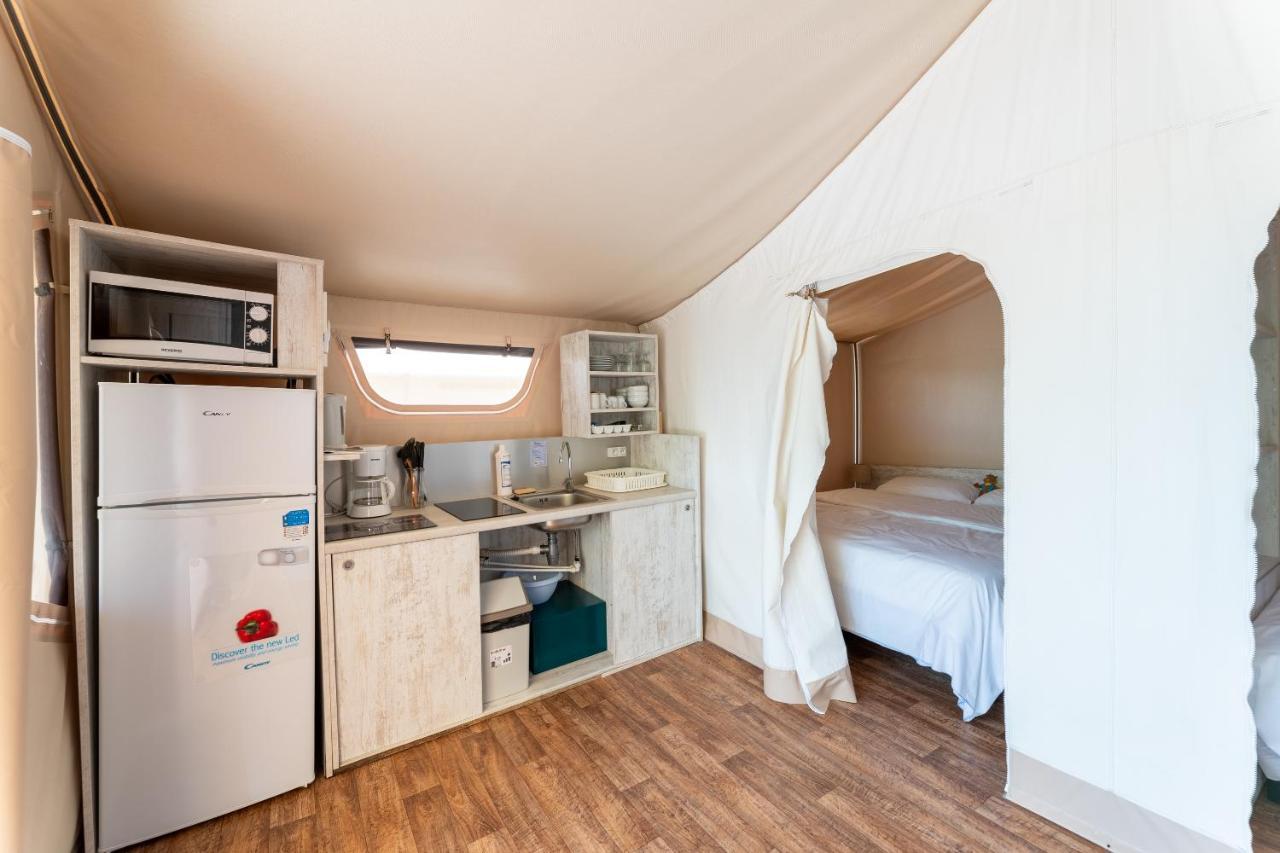Camping Les Reflets Du Quercy Hotel Crayssac Buitenkant foto