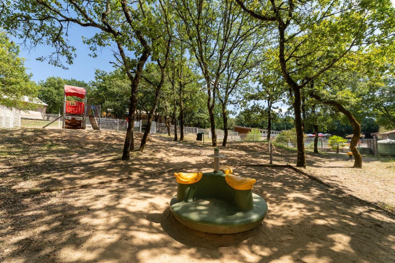 Camping Les Reflets Du Quercy Hotel Crayssac Buitenkant foto