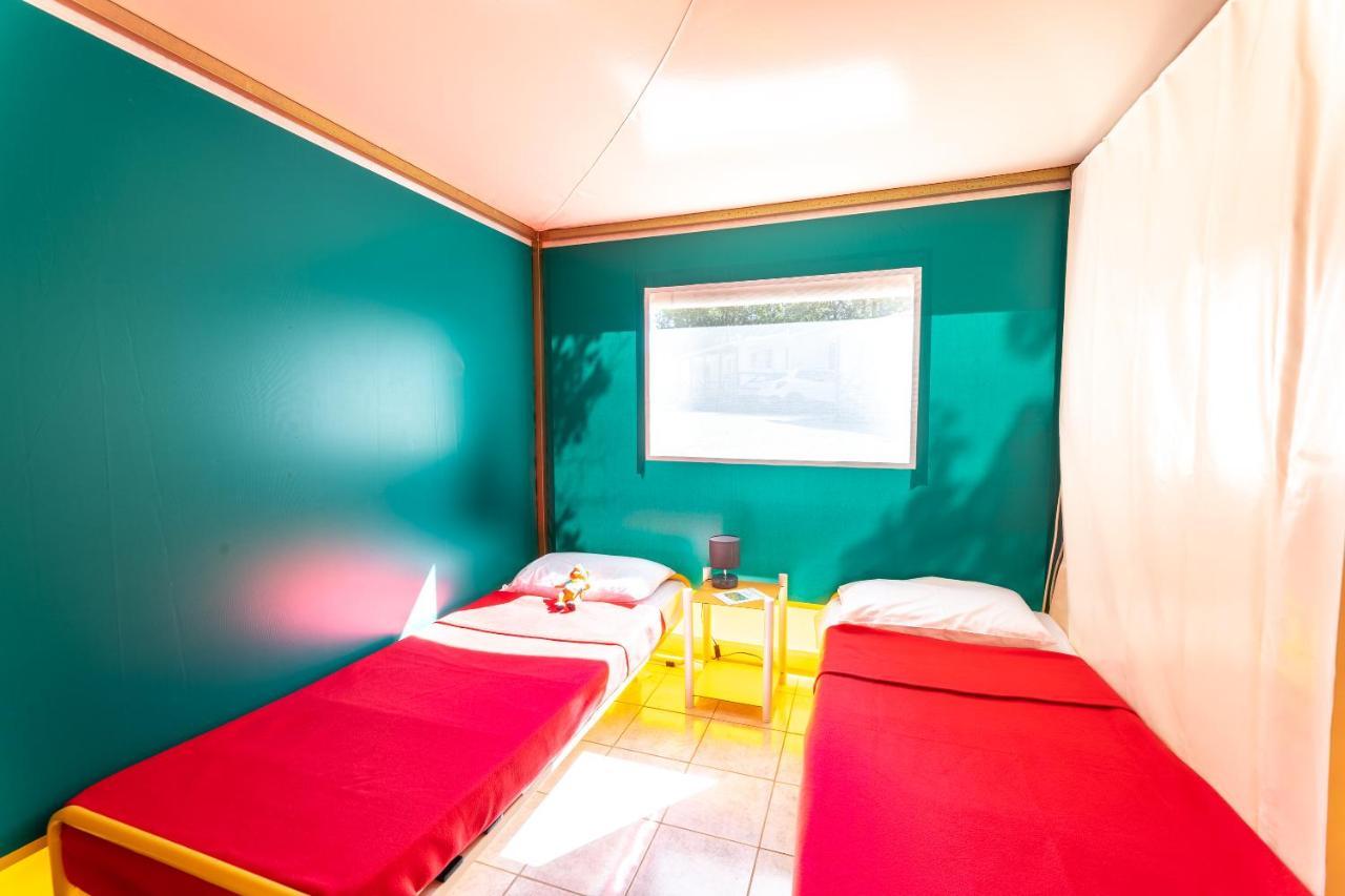 Camping Les Reflets Du Quercy Hotel Crayssac Buitenkant foto