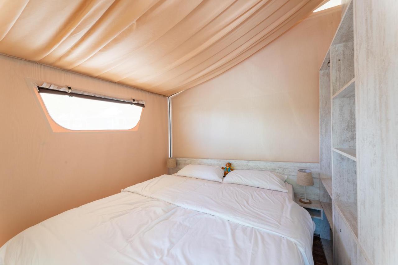 Camping Les Reflets Du Quercy Hotel Crayssac Buitenkant foto