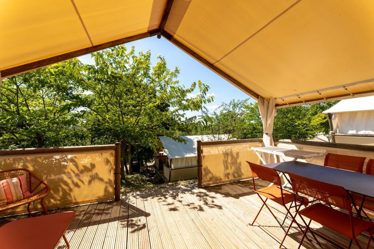 Camping Les Reflets Du Quercy Hotel Crayssac Buitenkant foto